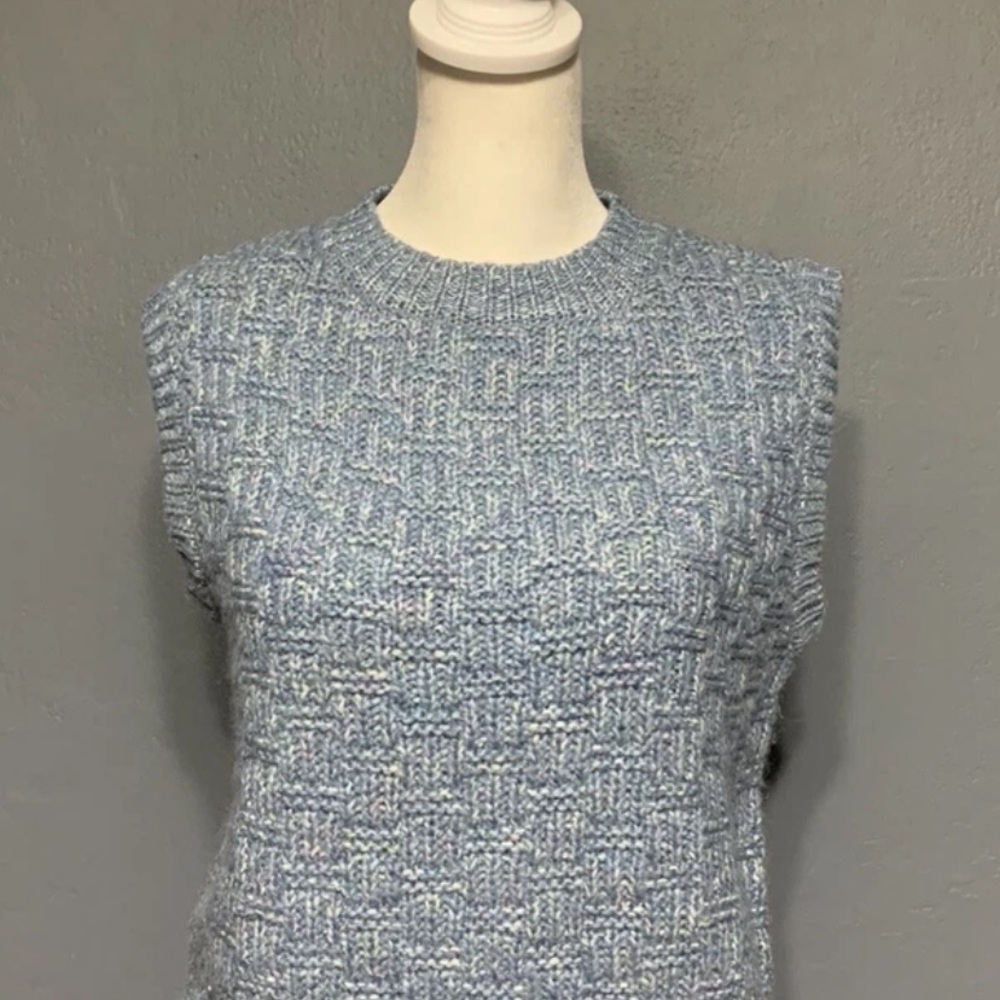 TOPSHOP Women's Sz US 4-6 Blue Sleeveless Crew Neck Knit Sweater Top